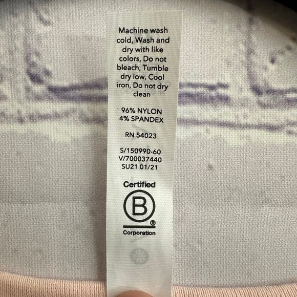 Athleta Speedlight Ruched Side Light Pink Athletic Tee Shirt XL Workout Slimming - Picture 5 of 6